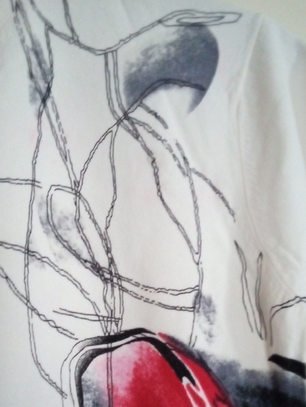 Jessica Ash White V-Neck with Red, Black and Grey Tattoo Floral Art - Picture 6 of 12